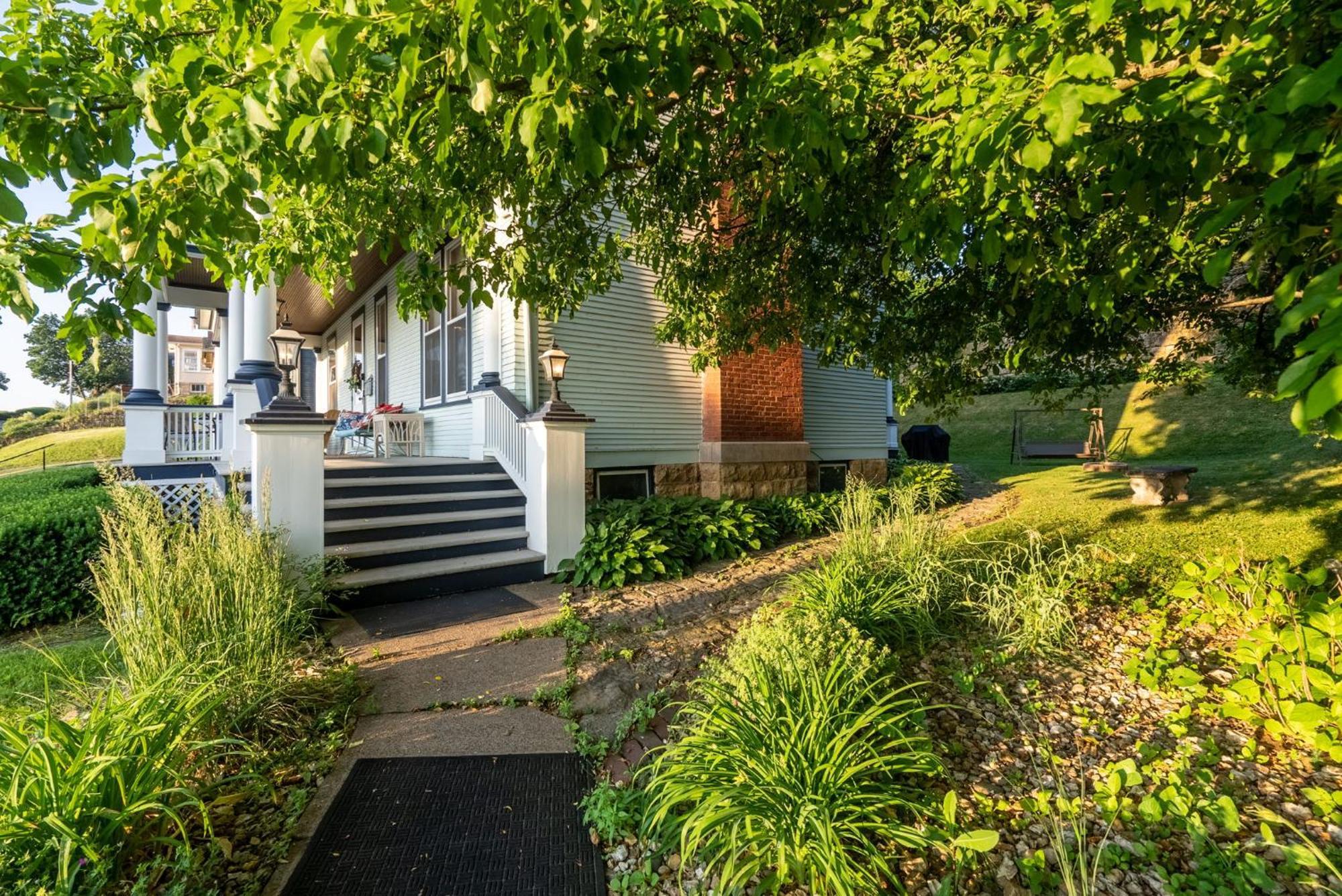 Dubuque'S Front Porch, Historic Charmer, Walk Downtown Luaran gambar