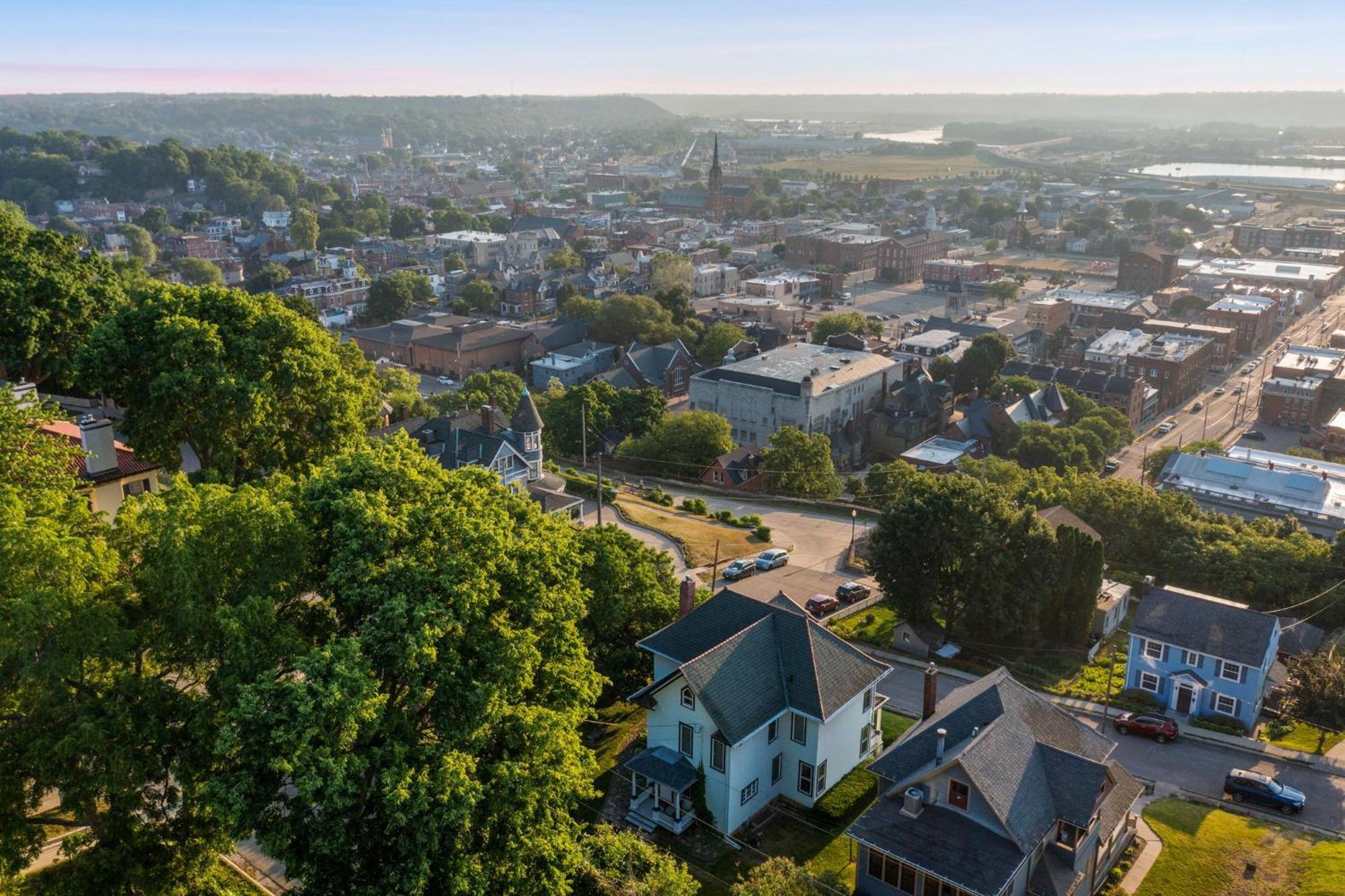 Dubuque'S Front Porch, Historic Charmer, Walk Downtown Luaran gambar
