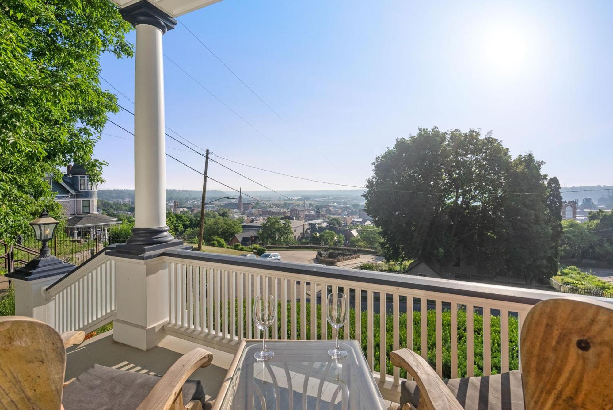 Dubuque'S Front Porch, Historic Charmer, Walk Downtown Luaran gambar